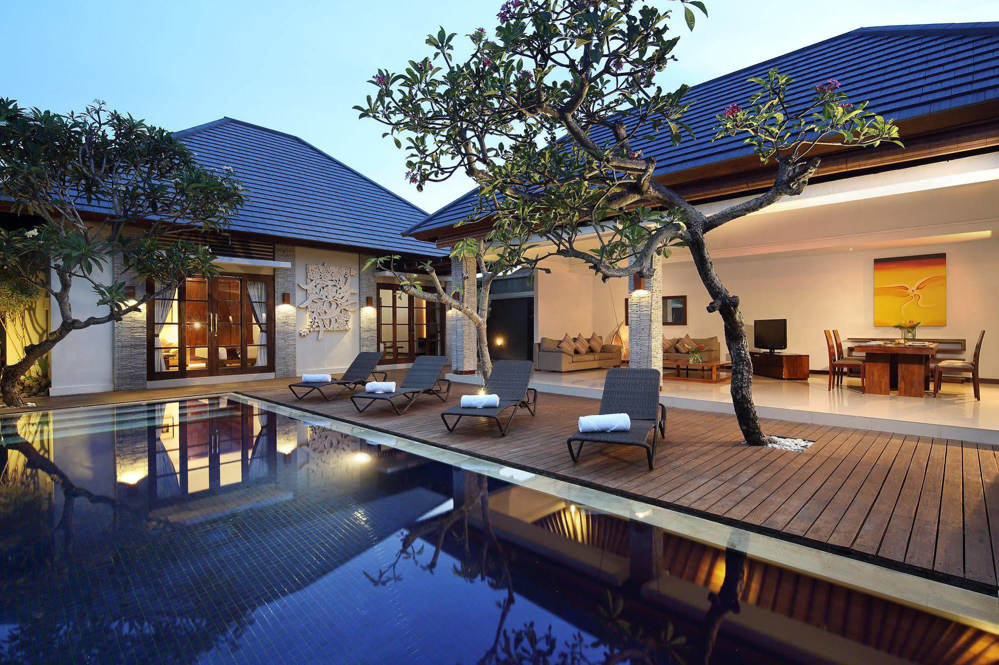 The Wolas Villas Seminyak  Exterior photo